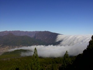 Wolken über Cumbre